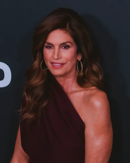 Cindy Crawford, an example of True Autumn coloring