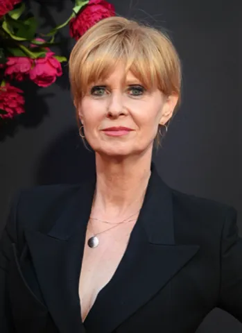 Cynthia Nixon, typed as True Spring
