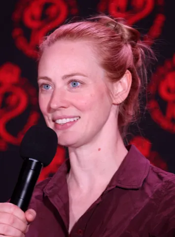Photo: Gage Skidmore, CC BY-SA 3.0, via Wikimedia Commons Deborah Ann Woll, typed as Light Spring