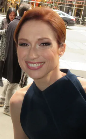 Photo: https://www.flickr.com/photos/greg2600, CC BY-SA 2.0, via Wikimedia Commons Ellie Kemper, typed as True Autumn