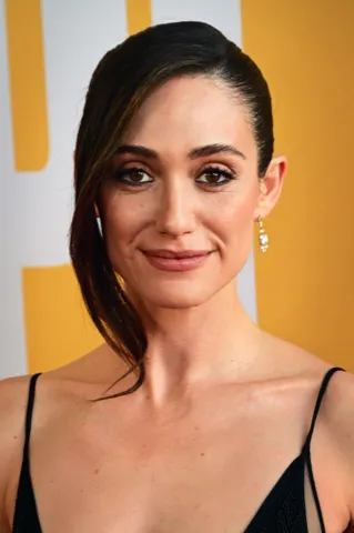 Photo: PhilipRomano, CC BY-SA 4.0, via Wikimedia Commons Emmy Rossum, typed as Bright Spring