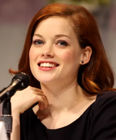 Photo: Gage Skidmore, CC BY-SA 2.0, via Wikimedia Commons Jane Levy, typed as Bright Spring