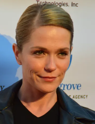 Photo: Mingle MediaTV, CC BY-SA 2.0, via Wikimedia Commons Katie Aselton, typed as Bright Spring