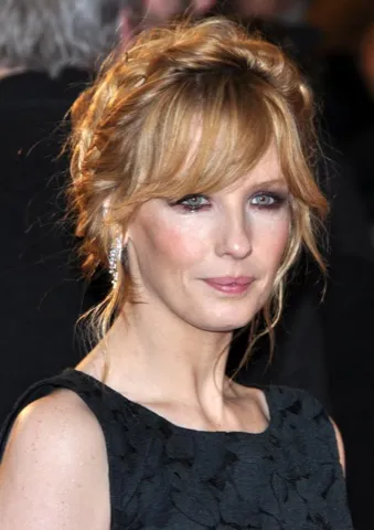 Kelly Reilly, typed as True Spring