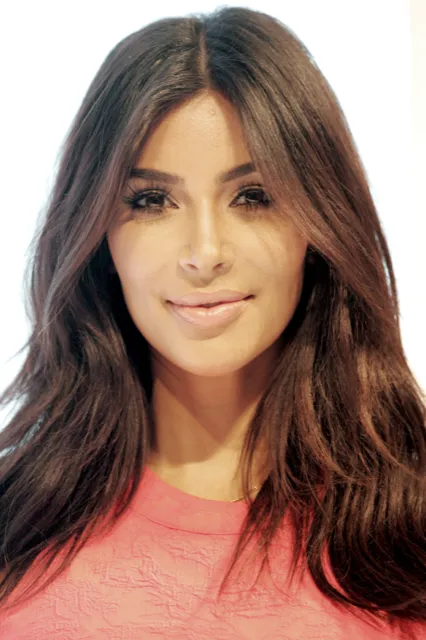 Kim Kardashian, an example of Deep Winter coloring