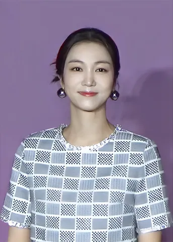 Photo: K-POPIT 케이팝잇, CC BY 3.0, via Wikimedia Commons Kim Ok-bin, typed as Bright Winter