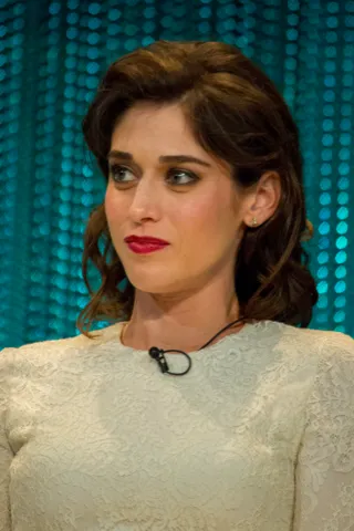 Photo: iDominick, CC BY-SA 2.0, via Wikimedia Commons Lizzy Caplan, typed as True Summer