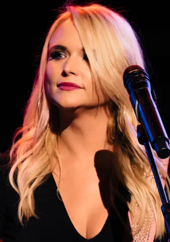 Photo: Miranda Lambert, CC BY-SA 4.0, via Wikimedia Commons Miranda Lambert, typed as True Summer