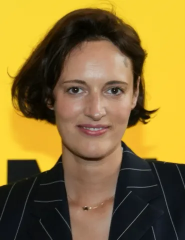 Phoebe Waller-Bridge, typed as True Winter