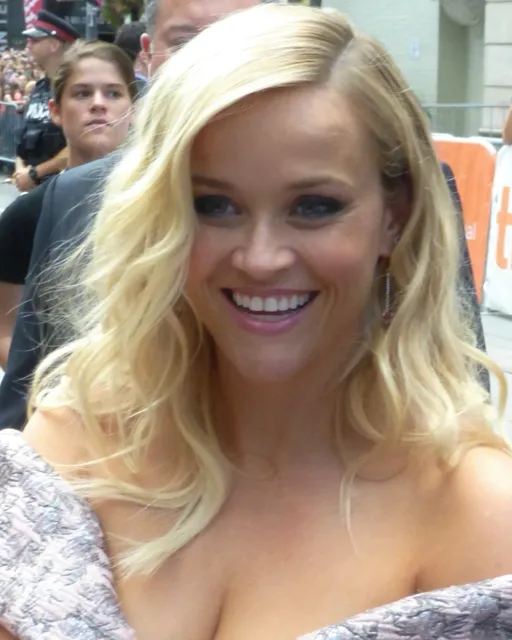 Reese Witherspoon, an example of Light Summer coloring