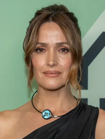 Rose Byrne, typed as Deep Winter